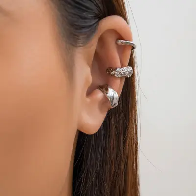 Non-Piercing Metal Pleated Ear Clips for Women, Geometric Design - 9