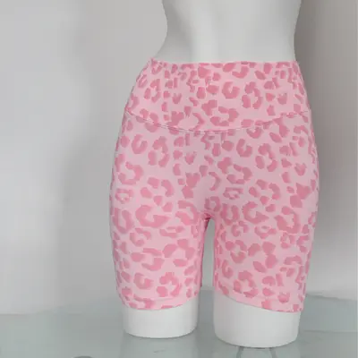 Yüksek Belli Üç Çeyrek Kadın Yoga Şortu, Leopar Desenli, Kalça Kaldırıcı - 8