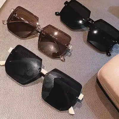 Retro Sunglasses with Sun Protection, Unisex Versatile Style - 5