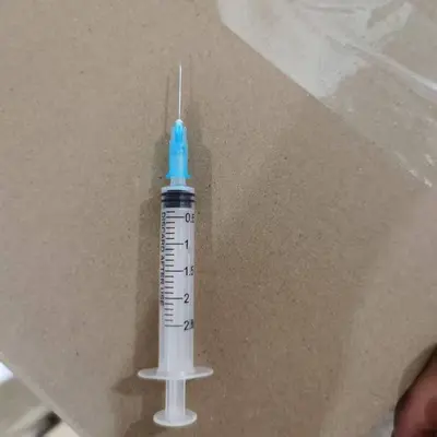 Disposable Plastic Syringe Tips, Narrow and Wide, Screw Tip - 11