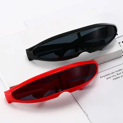 X-Men-Stil Einteilige Sonnenbrille, personalisierbar, Laser-Design - 1