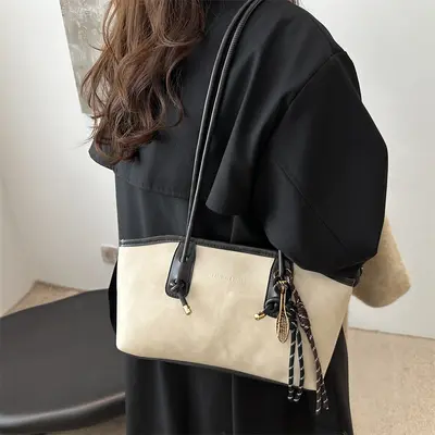 Retro Large Capacity Women's Shoulder Tote Bag - 4
