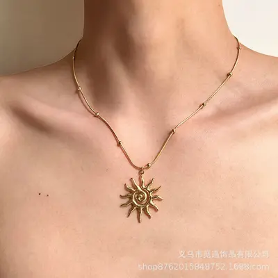 Bohemian Retro Sunflower Necklace for Women, Collarbone Chain