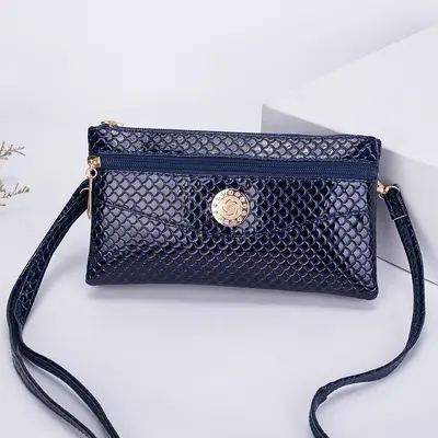 Daiouya'nın yeni crossbody debriyajı Kore tarzı kadın çift kullanımlı küçük çanta çift fermuarlı çok fonksiyonlu kadın cep telefonu çantası