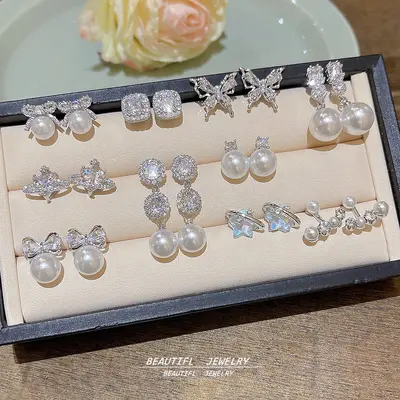 S925 silver needle personalized full zircon super shiny earrings, lightweight luxury premium style, popular earrings, elegant and perfect fashion ear accessories for women.