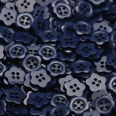Plum Blossom Resin Buttons for Black and White Shirts and Cardigans - 11