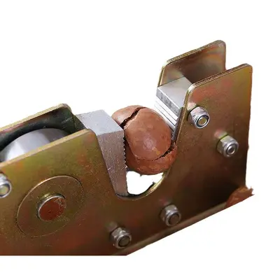 Nutcracker for Walnuts and Macadamia Nuts