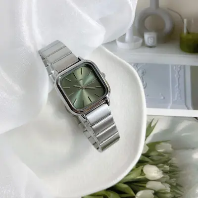 Women's Square Watch, Minimalist Retro Design