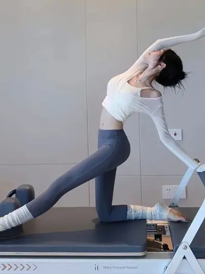 Women's Pilates Yoga Set, Quick-Dry, Two-Piece with Long-Sleeve Top - 4