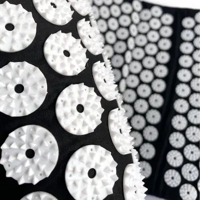 Acupressure Massage Mat with Spikes for Yoga and Meditation - 3