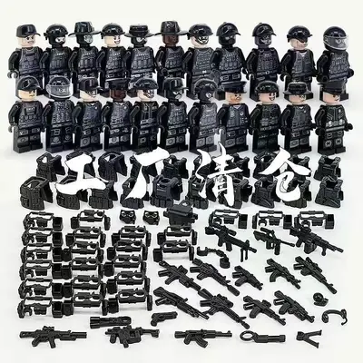 Building blocks with military and SWAT police minifigures - 11