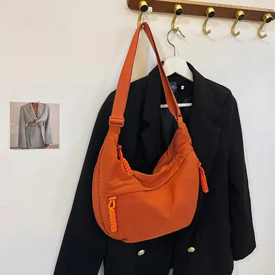 Women's Cross-Border New Trend Nylon Crossbody Bag 2025 New Daily Student Shoulder Bag Work Commute Dumpling Bag