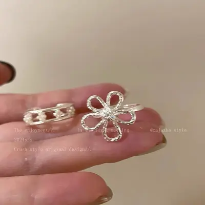 Openwork flower ring, vintage French style