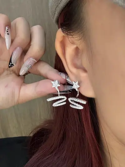 925er Nadel Schmetterling Perlen Ohrringe für Damen im Instagram-Stil, neues trendiges Modell, elegante Ohringe mit hochwertigem Design, Ohrstecker für Großhandel und Marktverkauf - 7