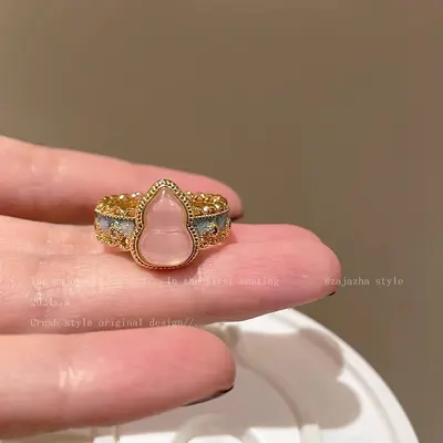 Women's lightweight flower ring - 13
