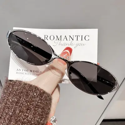 Retro Small Frame Color-Changing Sunglasses, Unisex - 2