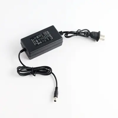 12V2A masaüstü güç adaptörü, TV set üstü kutu ve LED ışık