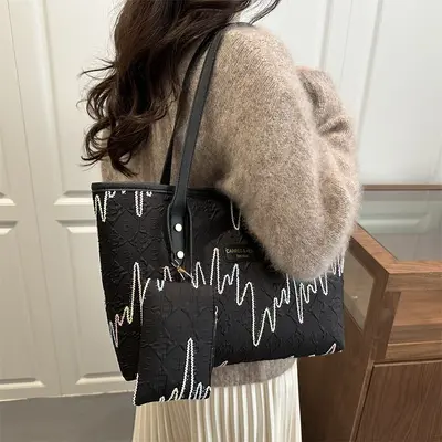 Women's Tote Bag, Large Capacity, Casual Commuter Shoulder Bag - 4