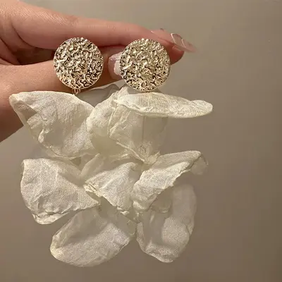 Chiffon Petal Earrings Vintage White Women's Style - 1
