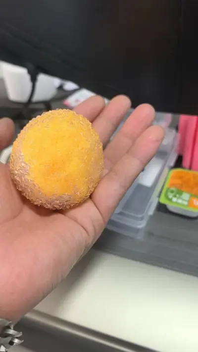 Crunchy Squishy Stressball zum Stressabbau - 12
