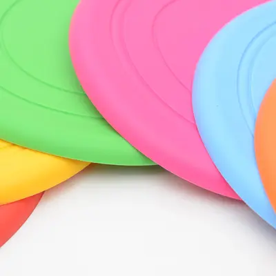 Silikon yumuşak uçan disk evcil hayvan ısırmaya dayanıklı uçan disk köpek eğitim oyuncağı Golden Retriever oyuncak bebek uçan disk