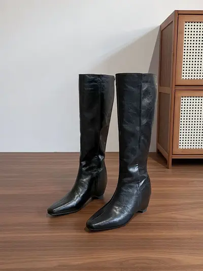 Women's Black Long Boots with 7cm Hidden Heel Lift, Fleece-Lined, Riding Boots - 7