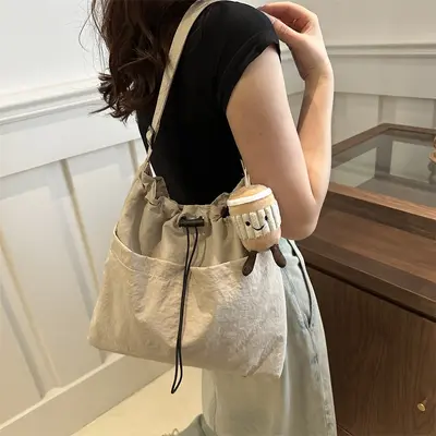 Sınıflar ve işe gidip gelmek için fermuarlı, büzgülü, gündelik omuz çantası, çok yönlü, geniş kapasiteli çapraz askılı çanta, kadınlar için spor çantası