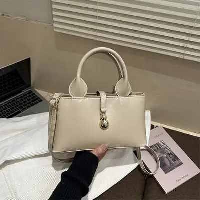 2026 Women's Handbag and Shoulder Bag, Versatile for Commuting - 3