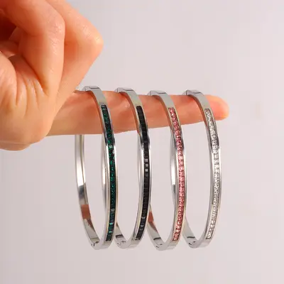 Titanstahl-Armband, vollständig mit Mikrodiamanten besetzt