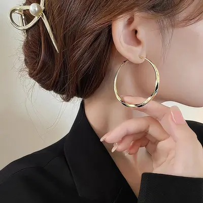 Large flat ring earrings - 4
