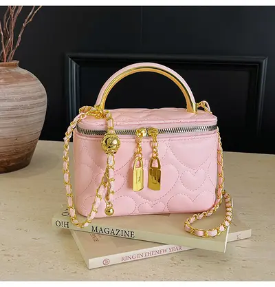 Women's Chain Bag with Diamond-Quilted Cosmetic Bag and Shoulder Strap - 8