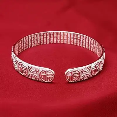 Simple Classic Bracelet - 11