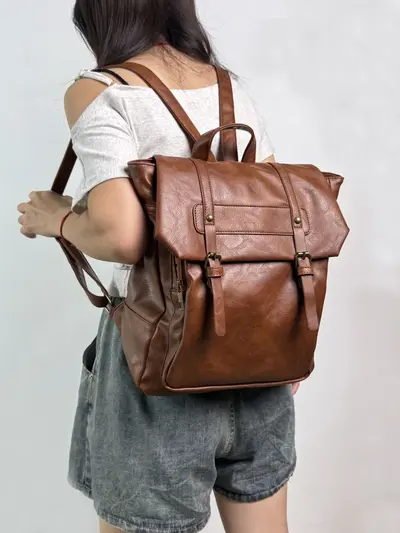 Wasteland style backpack, retro fashion, large capacity