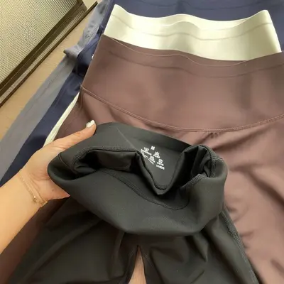 ALO瑜伽裤女提臀跑步运动裤瑜伽裤普拉提高弹高腰喇叭裤休闲裤