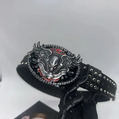 Poker Totenkopf Handschuh Nieten Gürtel Herren Universal Dekoration Gürtel für Röcke Jeans Ledergürtel Punk Style Gürtel - 4