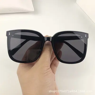 G brand women's sunglasses, vertical stud design, Korean style, UV protection - 9
