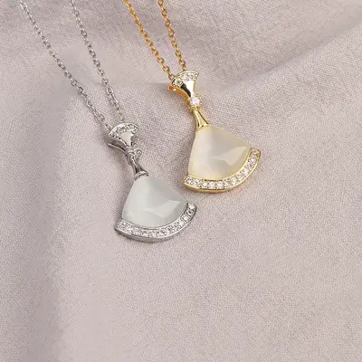 Titangold-Stahl Diamant-Katzenauge Halskette, leichter Luxus - 2
