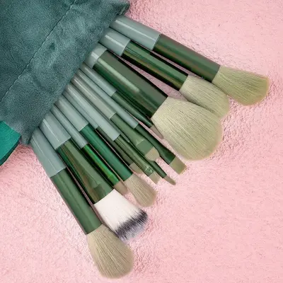 13-Piece Makeup Brush Set, Soft Bristles, with Brush Bag - 13
