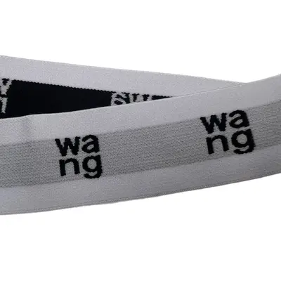 Elastisches Gummiband mit schwarzen Buchstaben auf Weiß - 6
