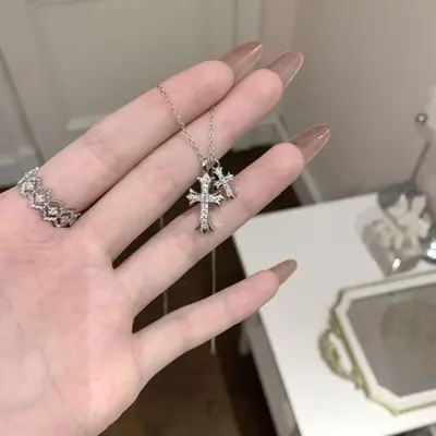 s925 ayar gümüş elmas çift çapraz kolye kadın moda erişilebilir lüks niş üst düzey klavikula zinciri tam elmas kolye takı