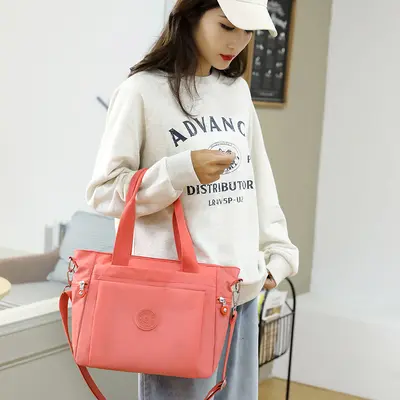 Large-Capacity Nylon Women's Handbag for Commuting and Everyday Use - 2