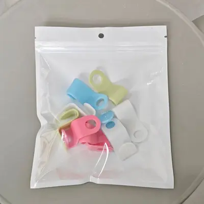 Thickened Plastic Hanger Connector Hook, Stackable Clothes Hanger Hook - 11