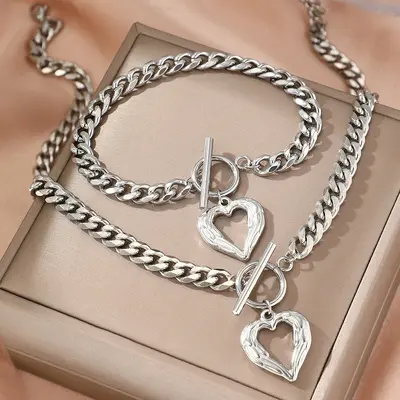Edelstahl-Hip-Hop-Kubakette und Armband-Set für Damen mit Herz-Anhänger