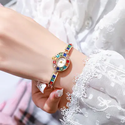 Colorful diamond women's quartz watch
