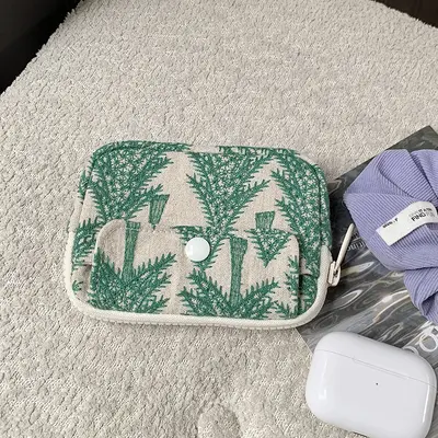 Card holder, coin purse and earphone storage bag, cotton-linen, embroidered - 12