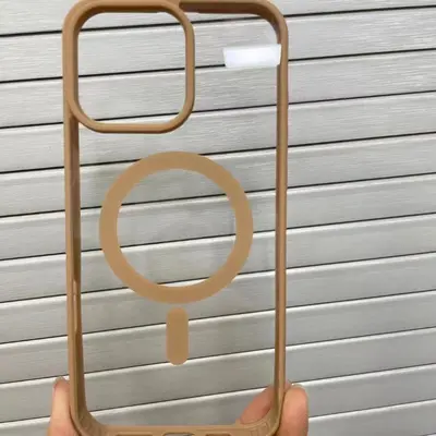 Transparent Magnetic Silicone Case for iPhone 18 Pro Max, Drop-Resistant - 7