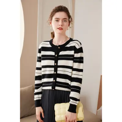 Women's Striped Cashmere-Style Round Neck Knit Sweater