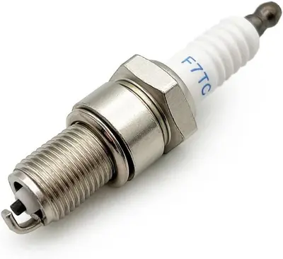 Spark Plug CMR6H/CMR5H/L7T/F7TC for Two-Stroke Brush Cutter and Garden Chainsaw - 10