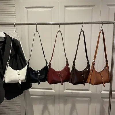 Schlichte Dumpling-Tasche, strukturierte Umhängetasche, Damen-Crossbody