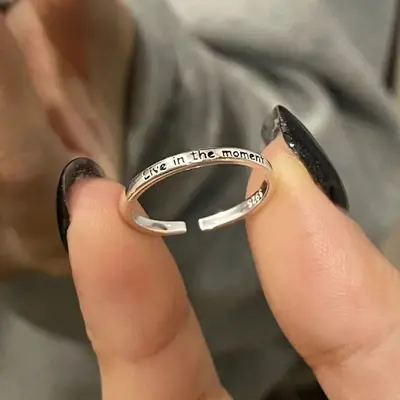 Retro Buchstaben Ring verstellbar - 1